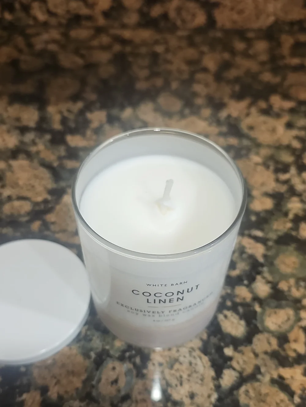 White Barn Coconut Linen Single Wick Candle